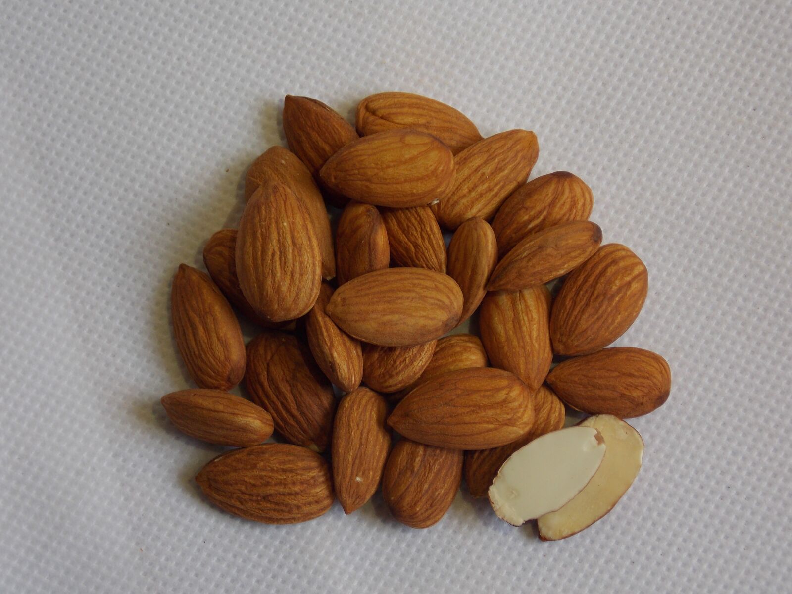Nikon Coolpix L810 sample photo. Almond, food, dry fruits photography