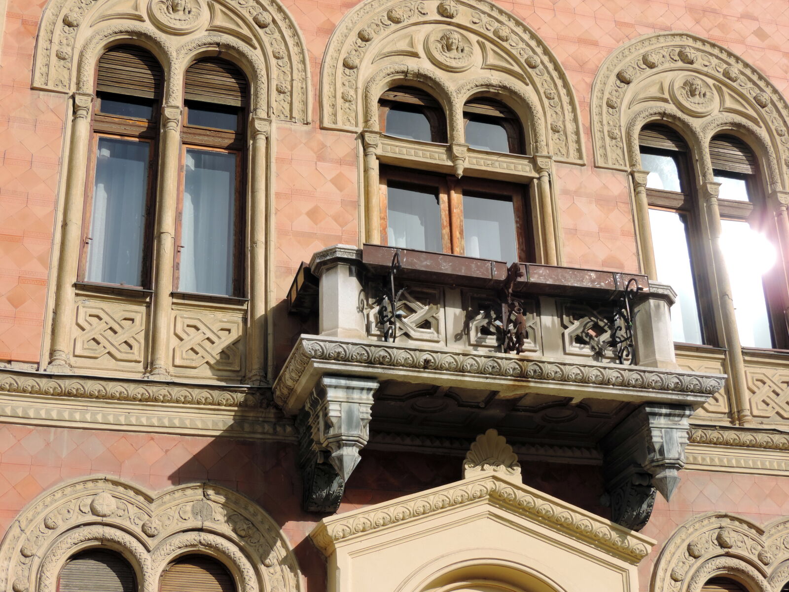 Nikon Coolpix P520 sample photo. Art, balcony, baroque, windows photography