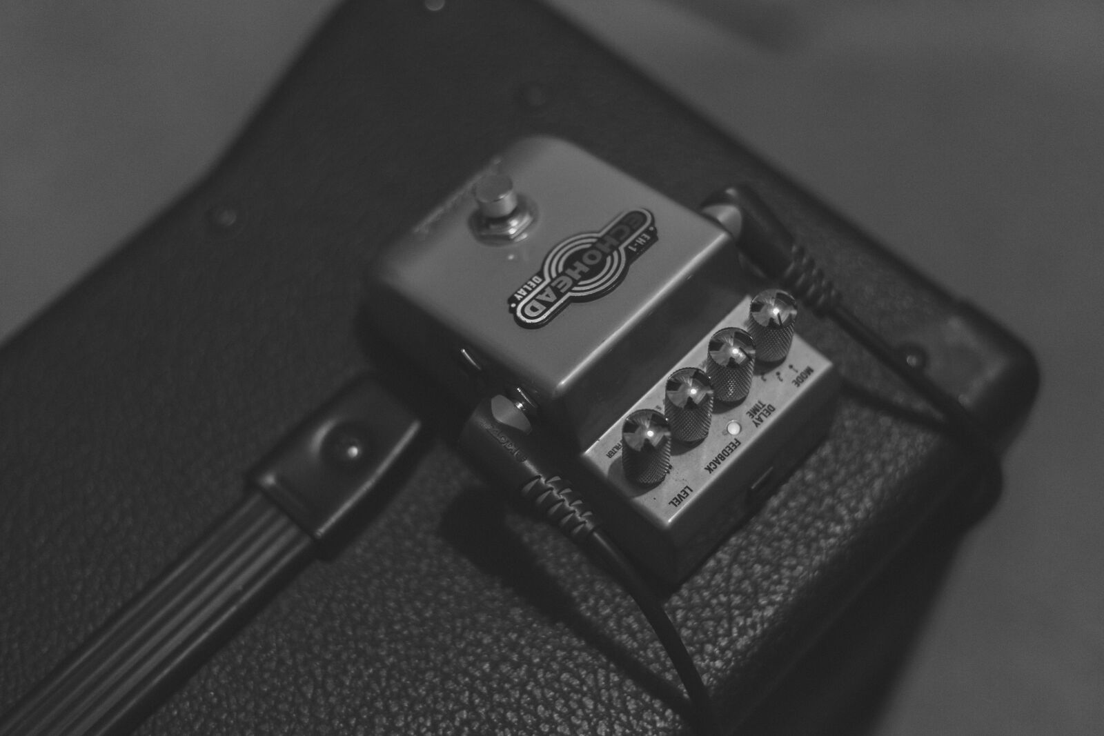 Canon EOS 5D Mark II sample photo. Echohead, effect, pedal, guitar photography