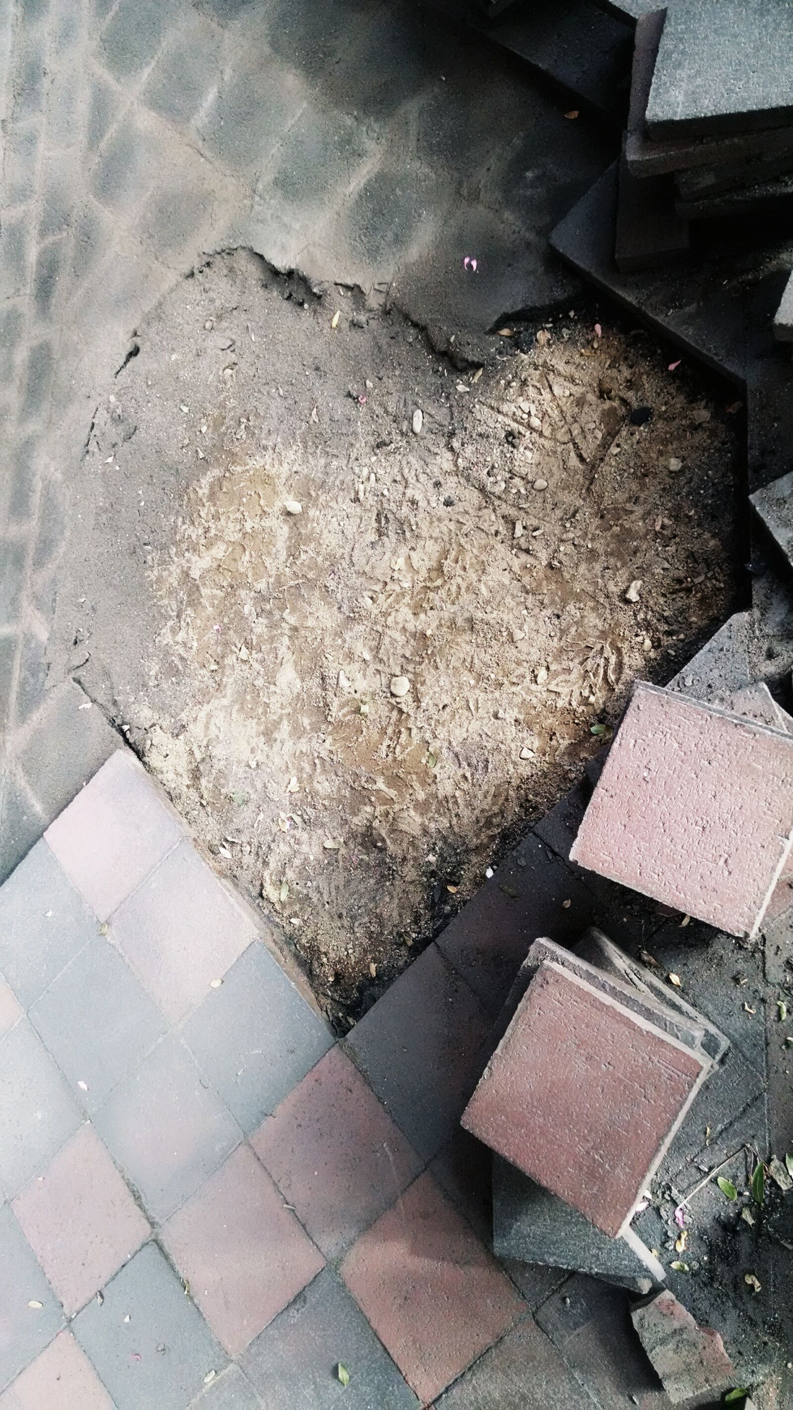 Motorola Moto X (1st Gen) sample photo. Brick, construction, heart, stone photography