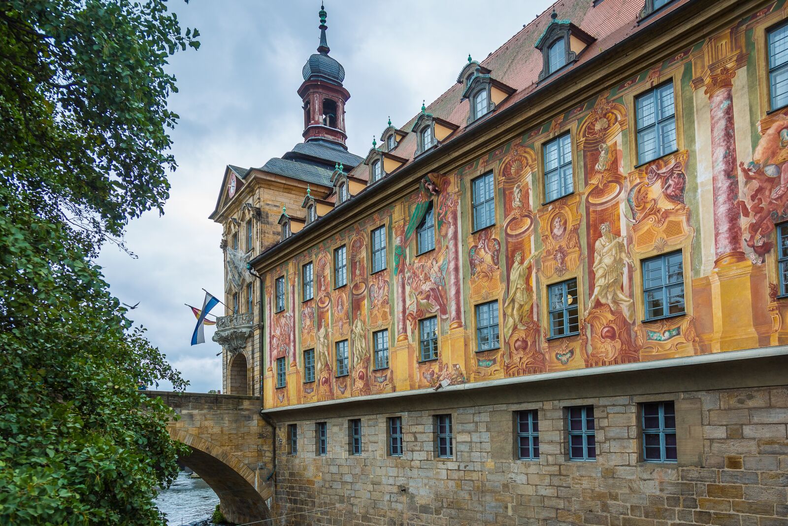 Canon EF 24-105mm F4L IS USM sample photo. Bamberg, town hall, old photography