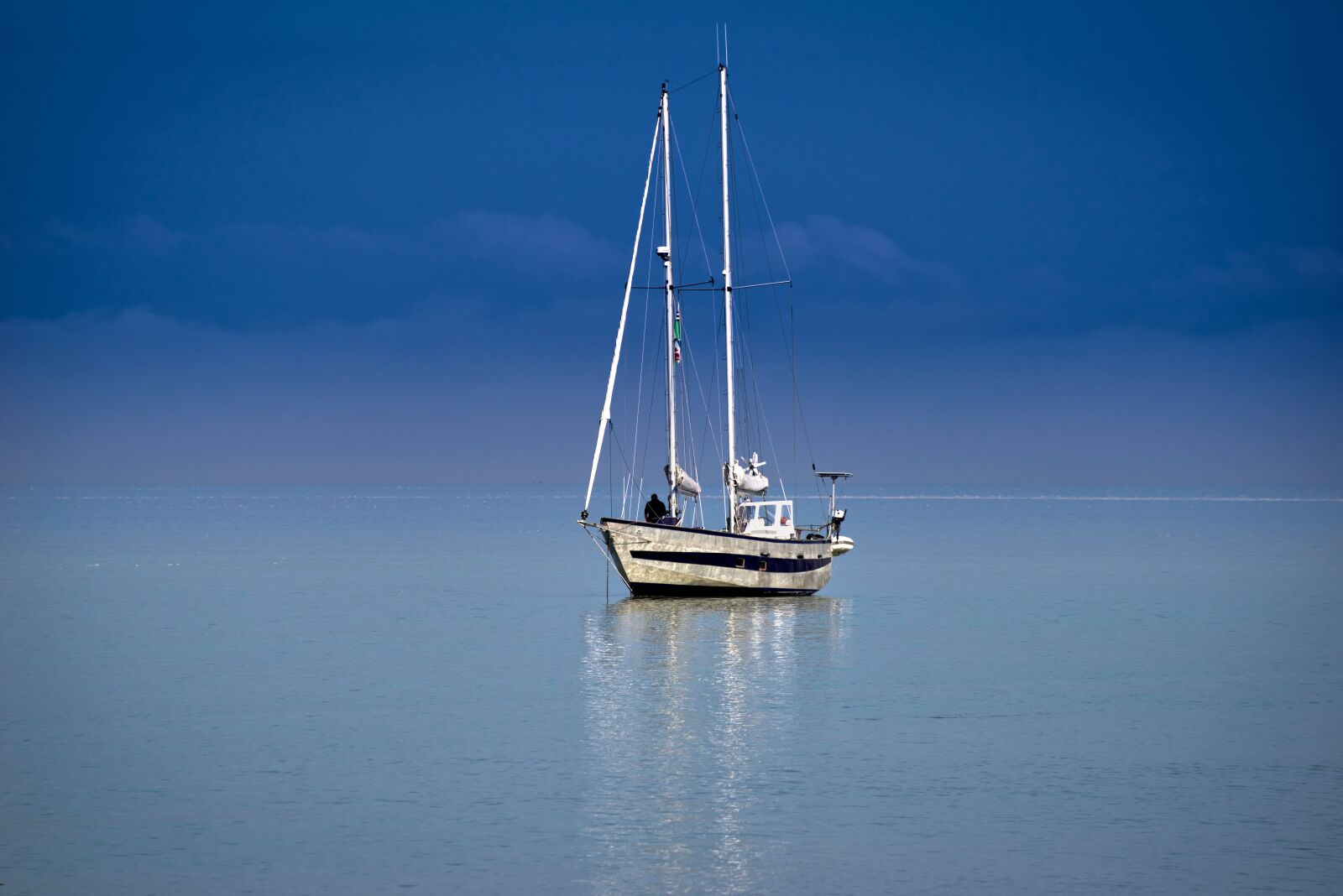 Pentax K-1 Mark II sample photo. Boat, sailboat, sea photography