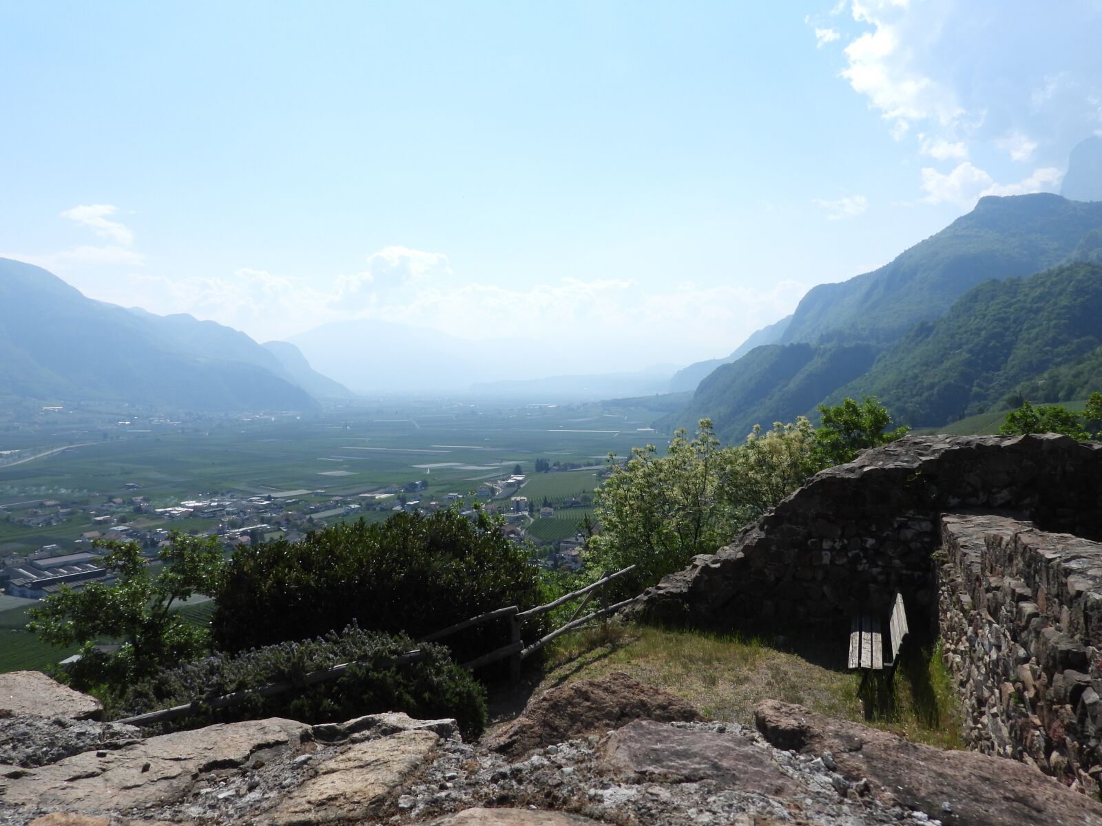 Nikon Coolpix P1000 sample photo. South tyrol, burggrafenamt, castle photography