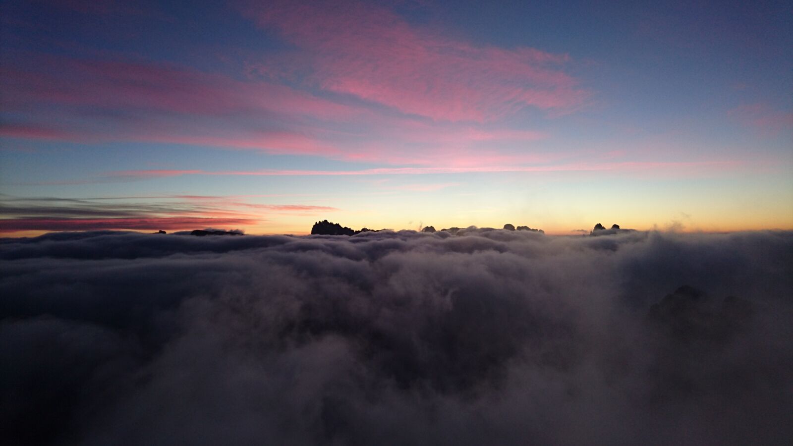 Sony Xperia Z5 sample photo. Sunrise, clouds, south tyrol photography