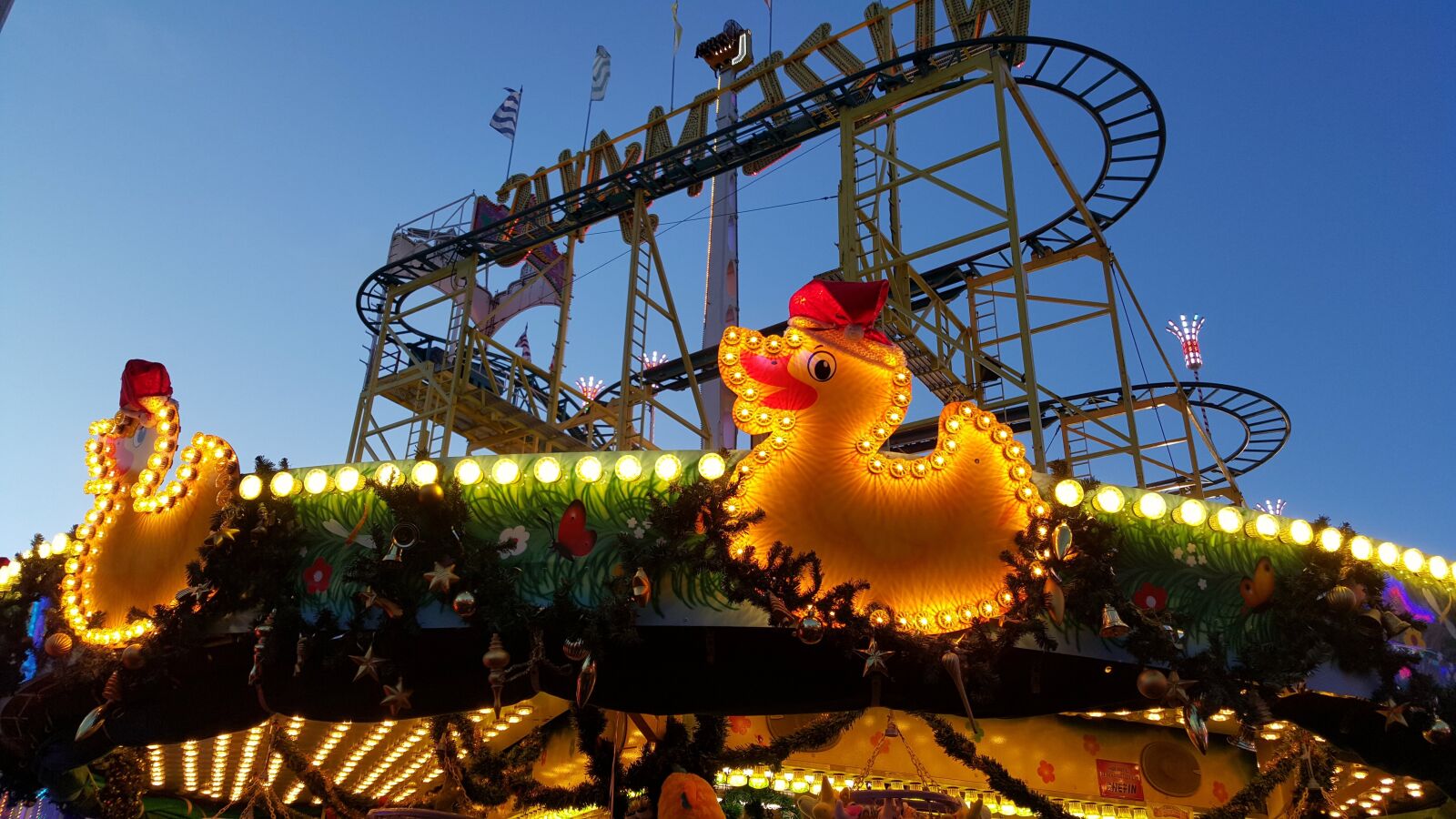Samsung Galaxy S6 sample photo. Funfair, roller coaster, carousel photography