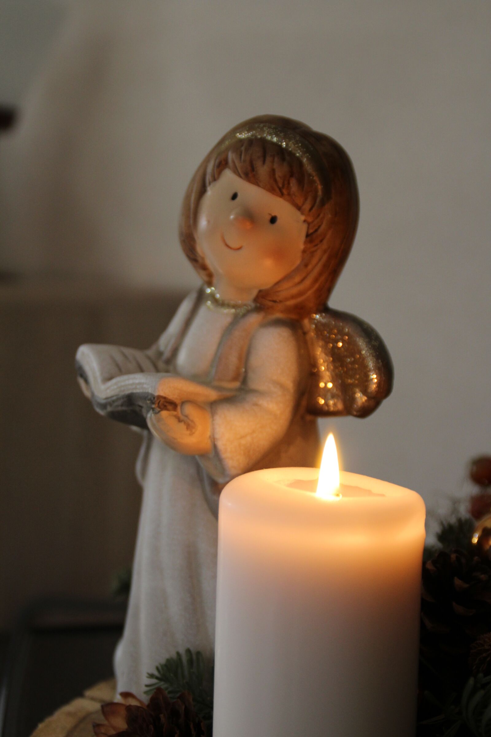 Canon EOS 1200D (EOS Rebel T5 / EOS Kiss X70 / EOS Hi) sample photo. Angel, christmas, candle photography