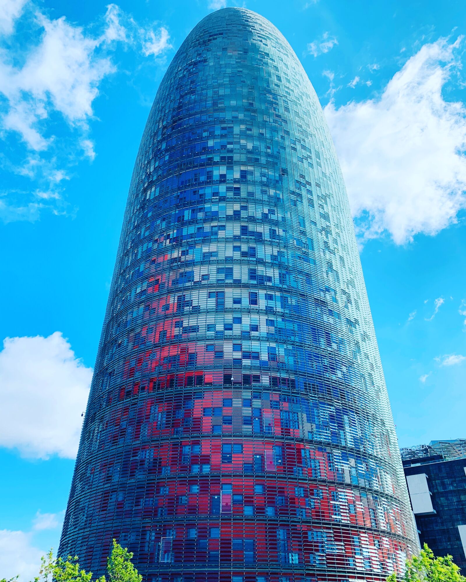 iPhone XR back camera 4.25mm f/1.8 sample photo. Tower, agbar, barcelona photography