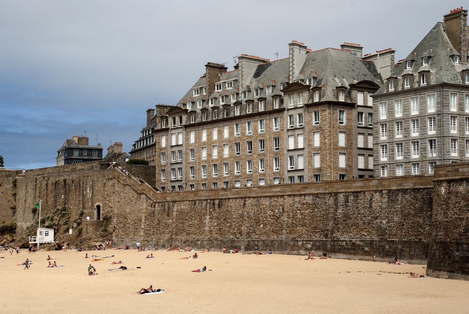 Nikon D80 sample photo. St malo, brittany, pirates photography
