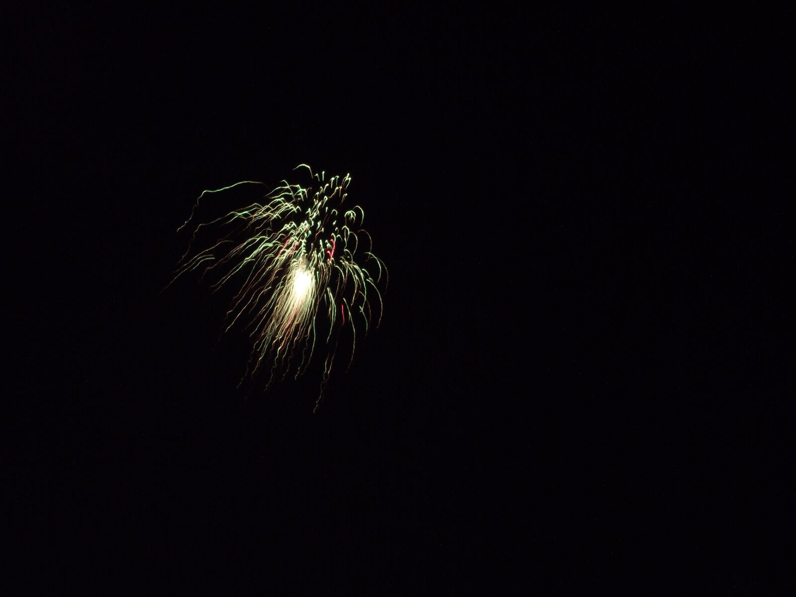 FujiFilm FinePix S1800 (FinePix S1880) sample photo. Night, fire, fireworks photography