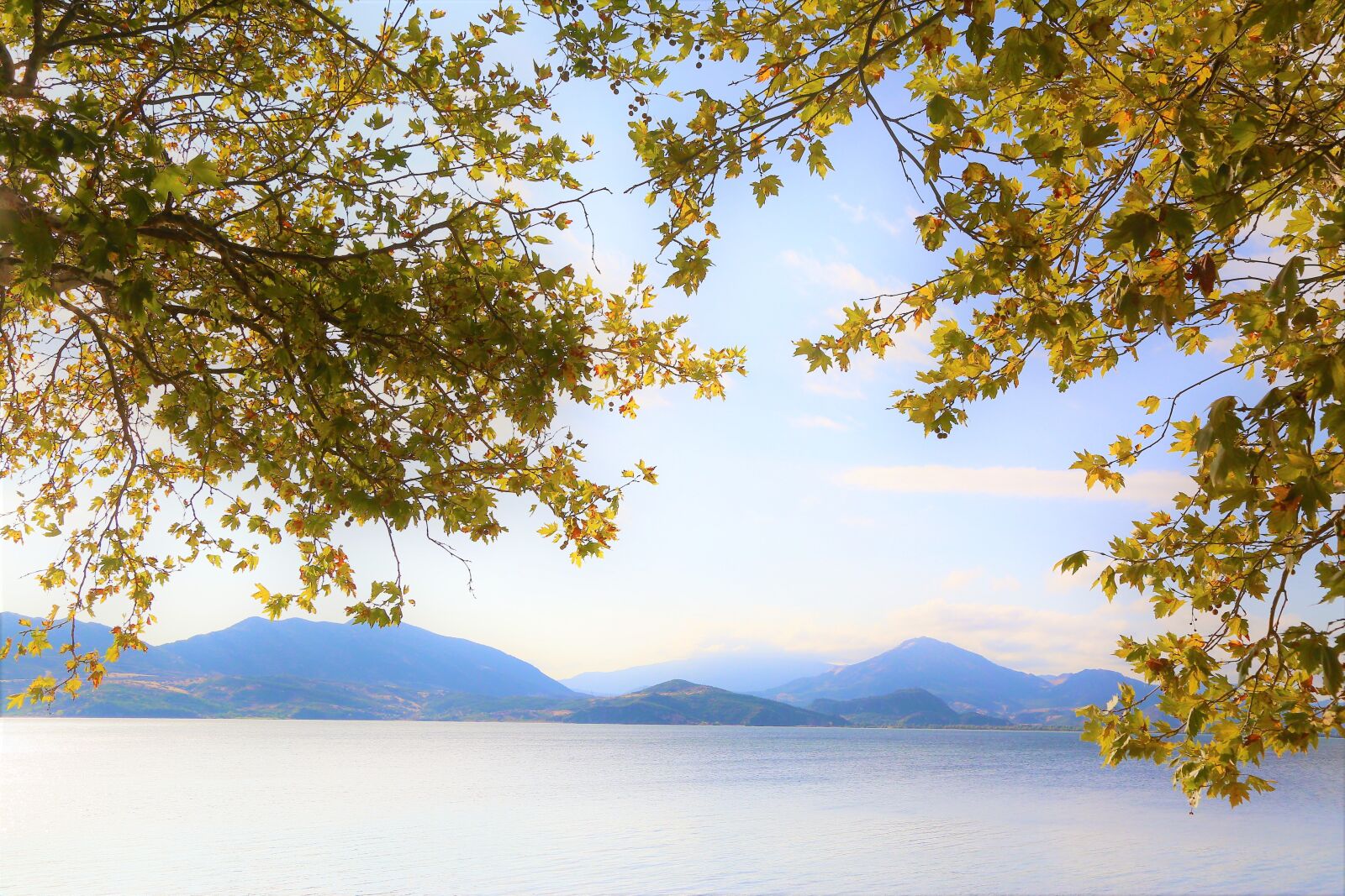 Canon EF 24-105mm F4L IS USM sample photo. Lake, landscape, nature photography