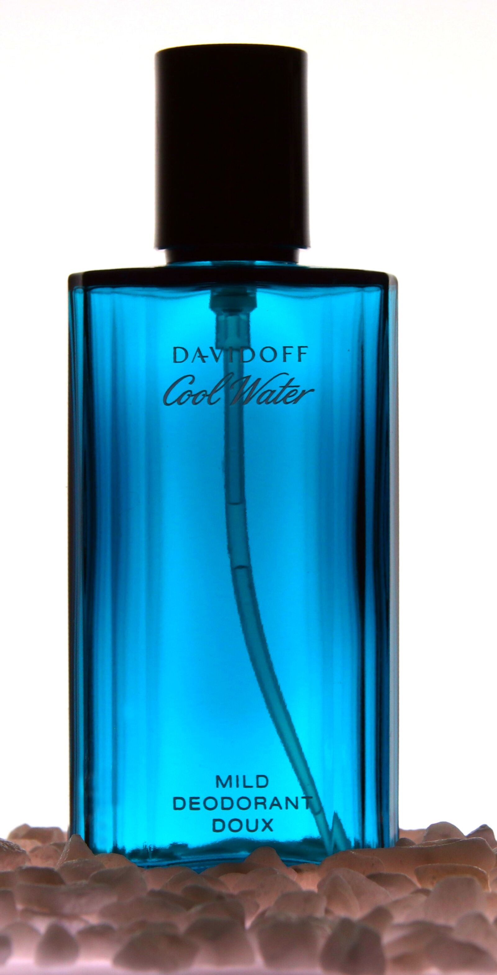 Canon EOS 80D sample photo. Perfume, glass, the smell photography