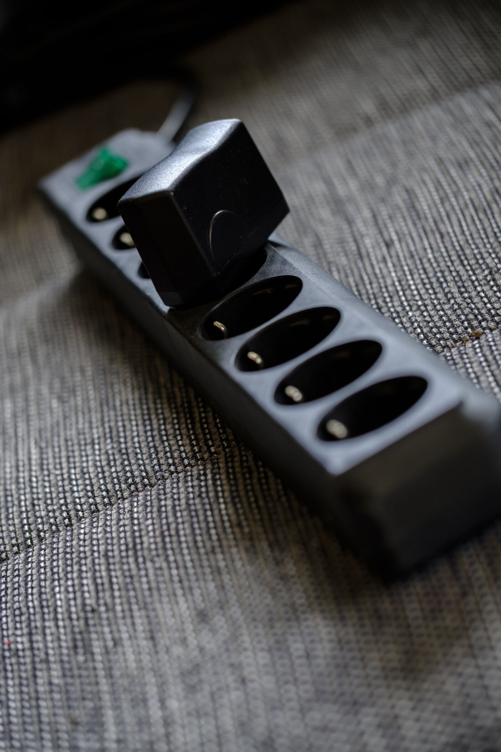 Fujifilm X-T2 + Fujifilm XF 80mm F2.8 R LM OIS WR Macro sample photo. Charger, socket, power strip photography