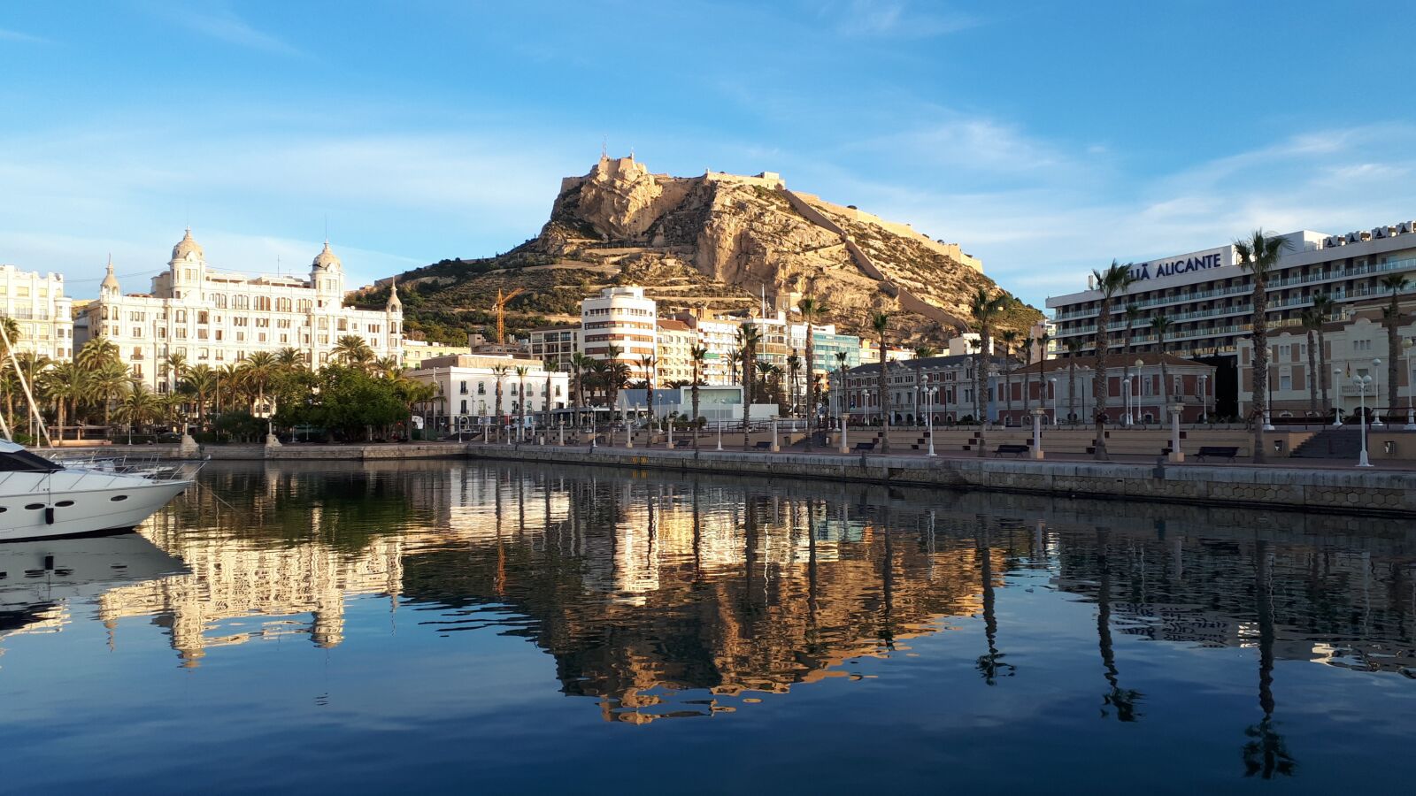 Samsung Galaxy A5(2017) sample photo. Alicante, castle, spain photography