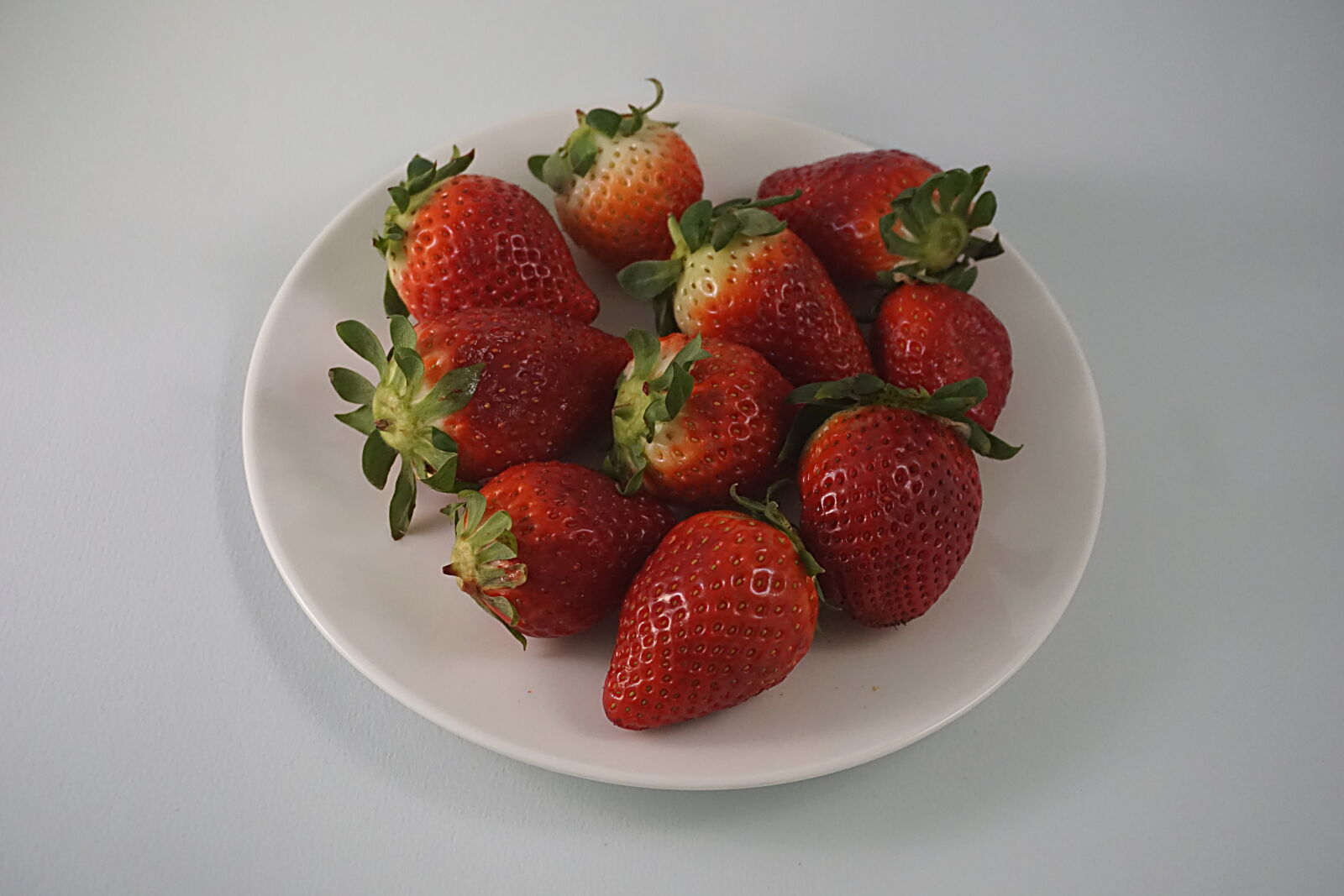 Sony a6000 sample photo. Ali, desserts, fraises, fruits photography