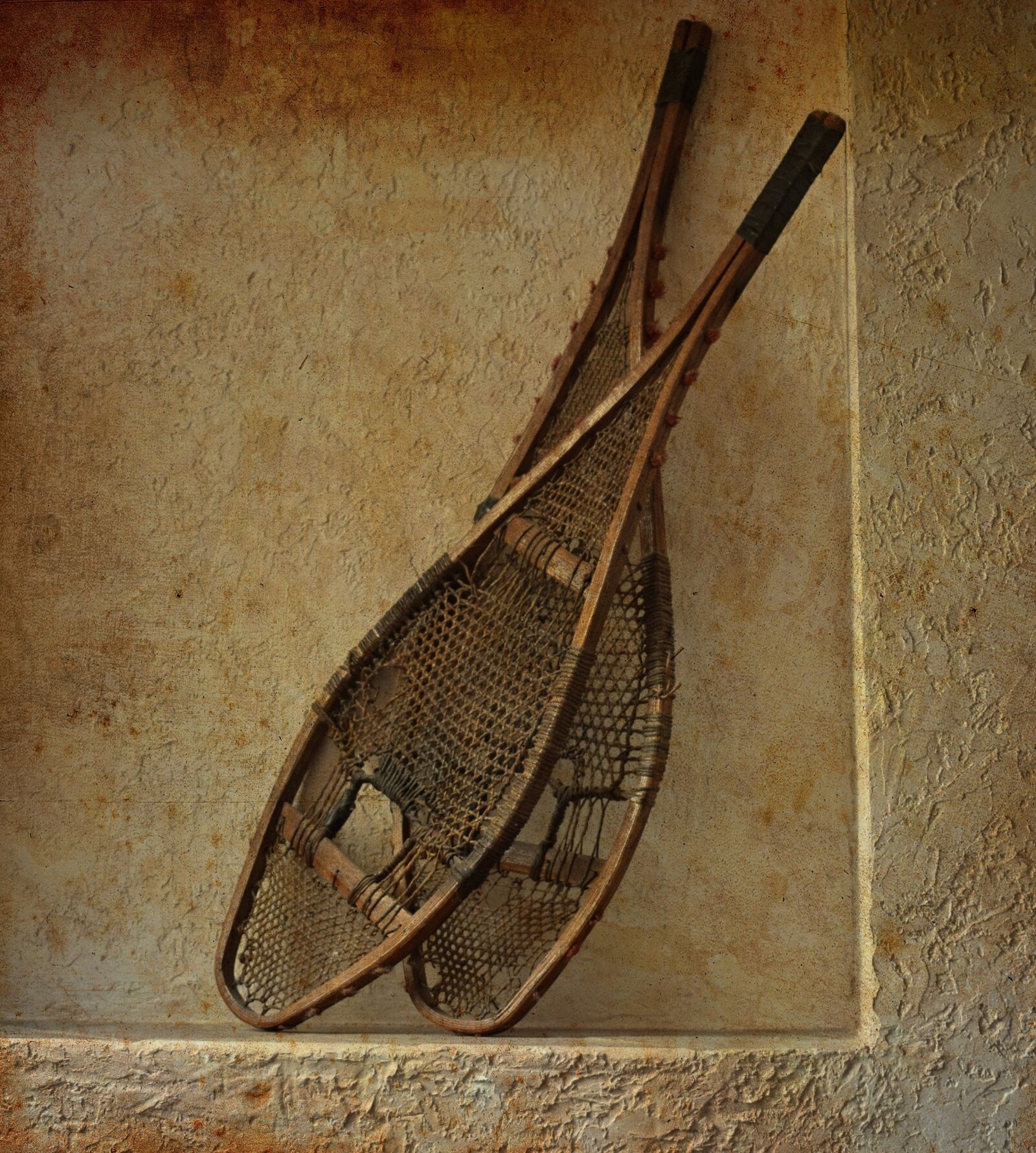 Nikon D3300 sample photo. Antique snowshoes, snowshoes, graphic photography