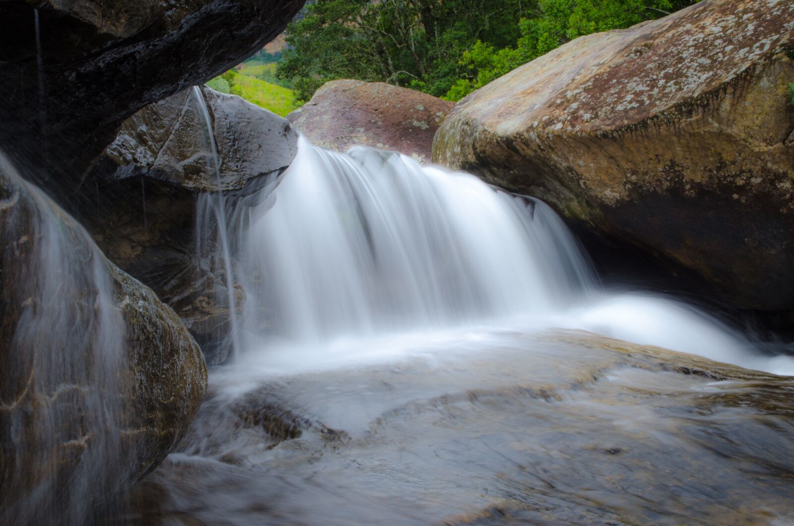 Nikon D7000 sample photo. Long exposure, stones, water photography