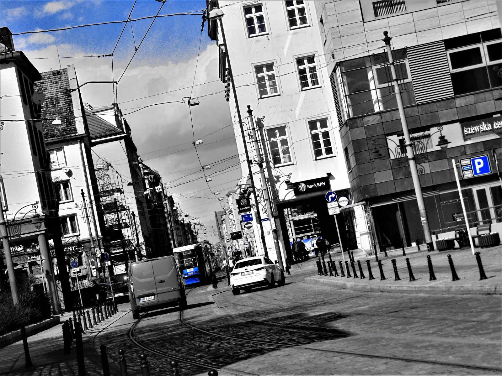 Sony Cyber-shot DSC-H300 sample photo. Architecture, black, and, white photography