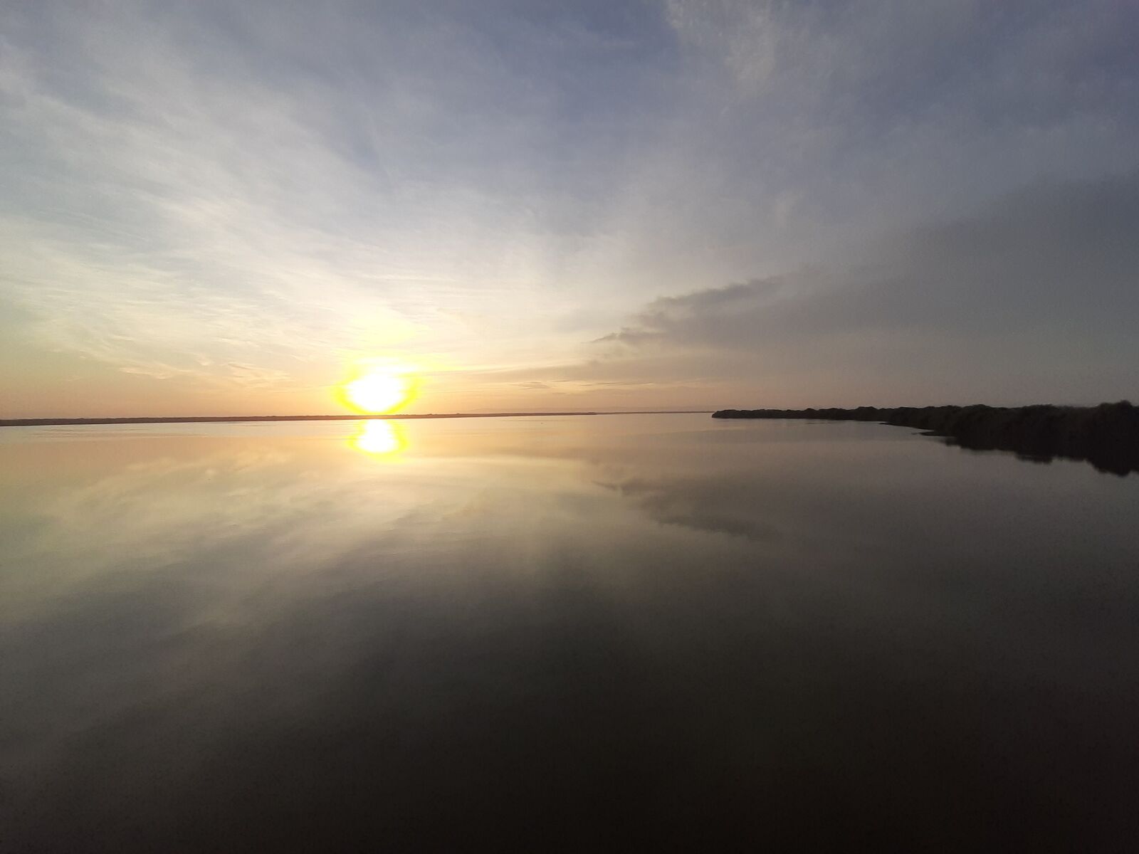 Samsung Galaxy A50 sample photo. Dawn, river, tomorrow photography