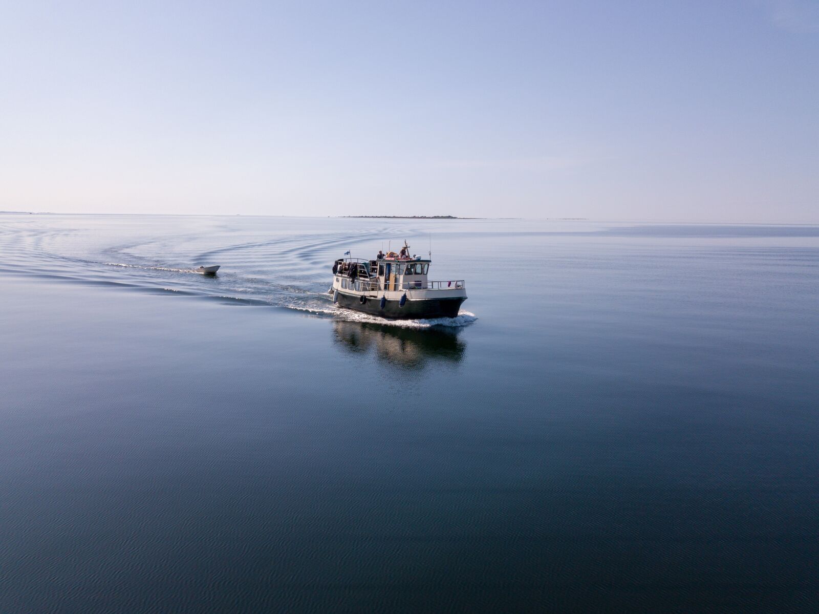 DJI FC220 sample photo. Boat, sea, peilityyni photography
