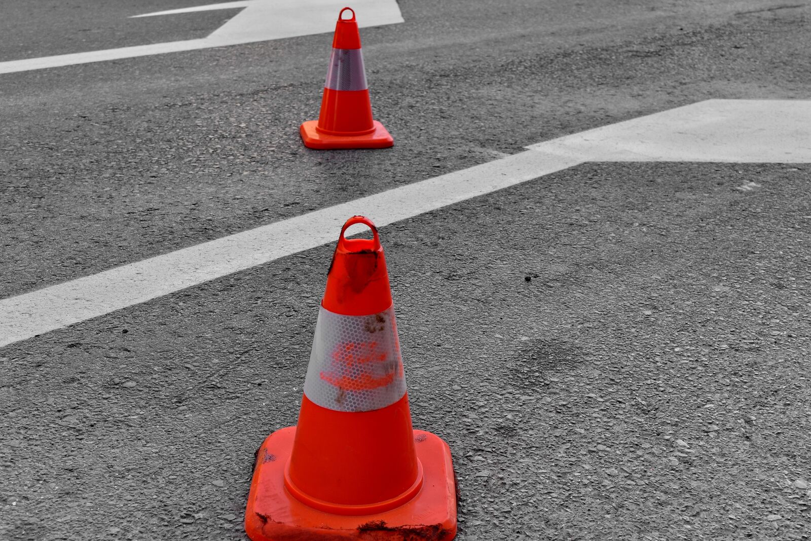 Nikon D5500 sample photo. Sign, signal, traffic jam photography