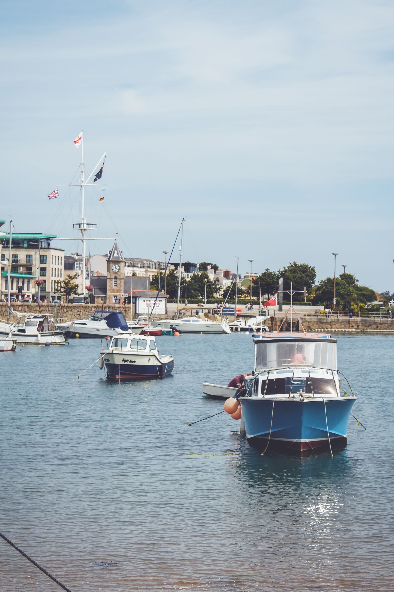 Canon EOS 650D (EOS Rebel T4i / EOS Kiss X6i) sample photo. Boats, sky, marina photography