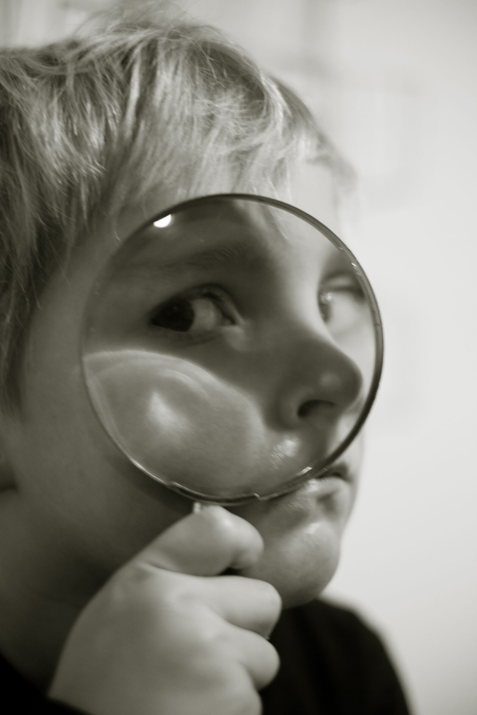 Fujifilm X-Pro1 sample photo. Magnifying, glass photography