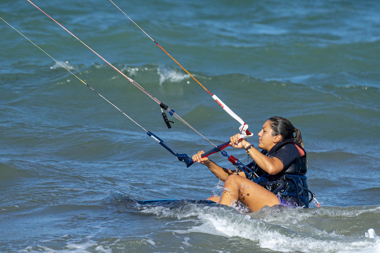 Sony a7 II + Sony FE 70-200mm F4 G OSS sample photo. Kite, surf, sea photography