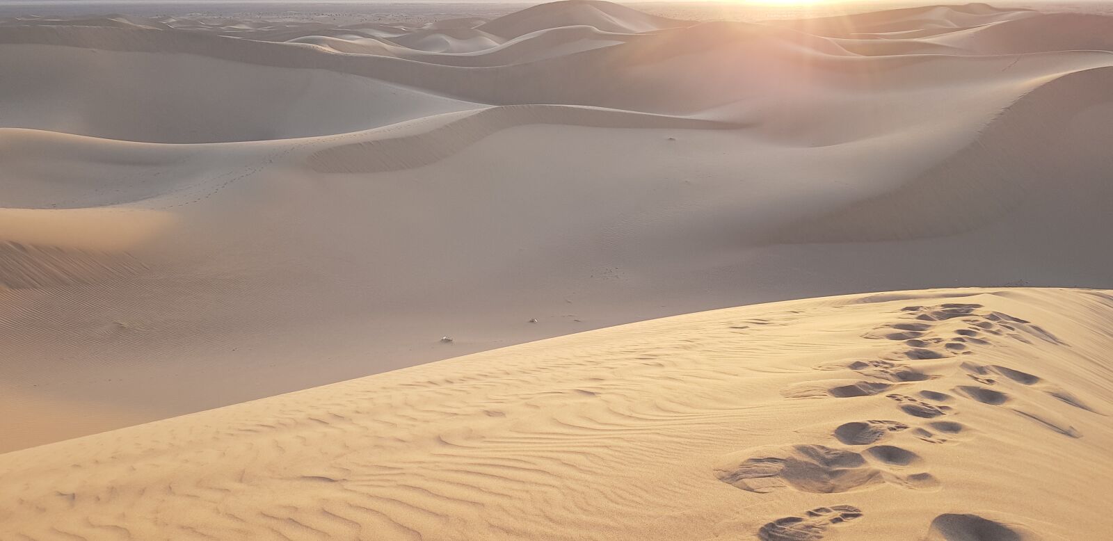 Samsung Galaxy S8 sample photo. Dunes, sun, morocco photography