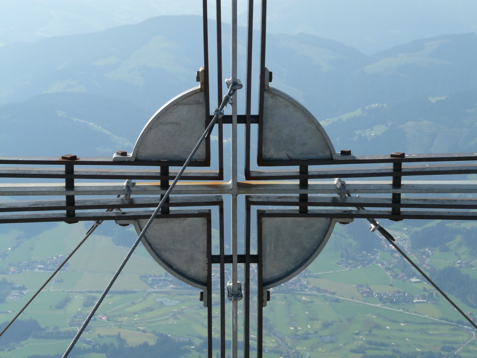 Panasonic DMC-FZ18 sample photo. Summit cross, summit, ellmauer photography