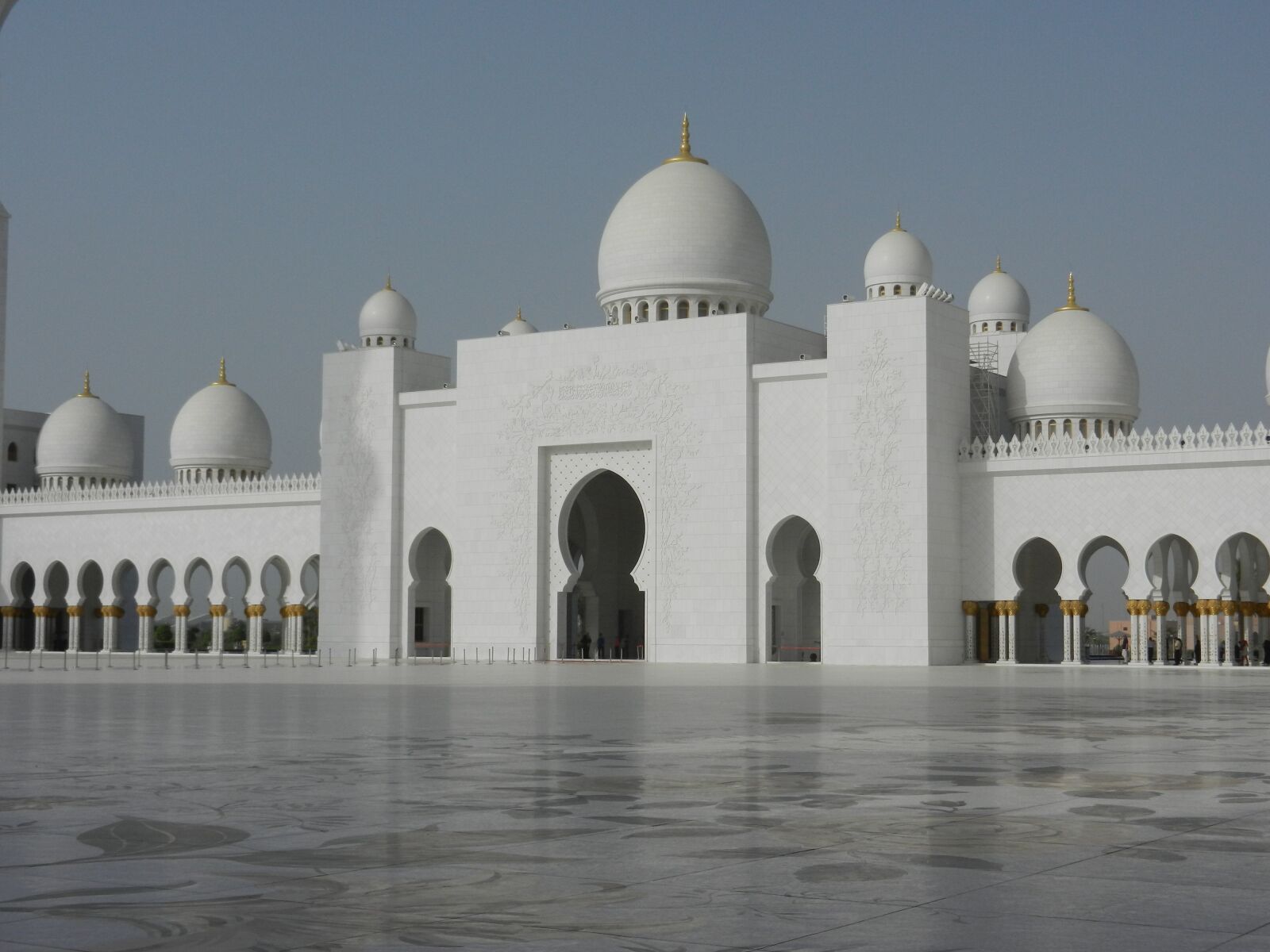 Nikon Coolpix S9100 sample photo. Mosque, building, abu dhabi photography