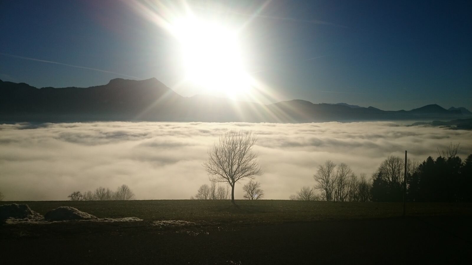 Sony Xperia Z1 sample photo. Mondsee, winter, salzkammergut photography