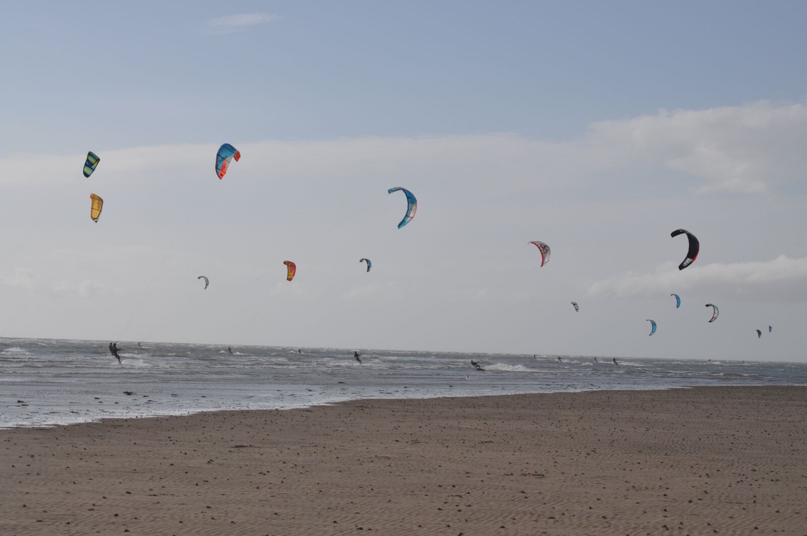 Nikon D5000 sample photo. Kites, beach, wind photography