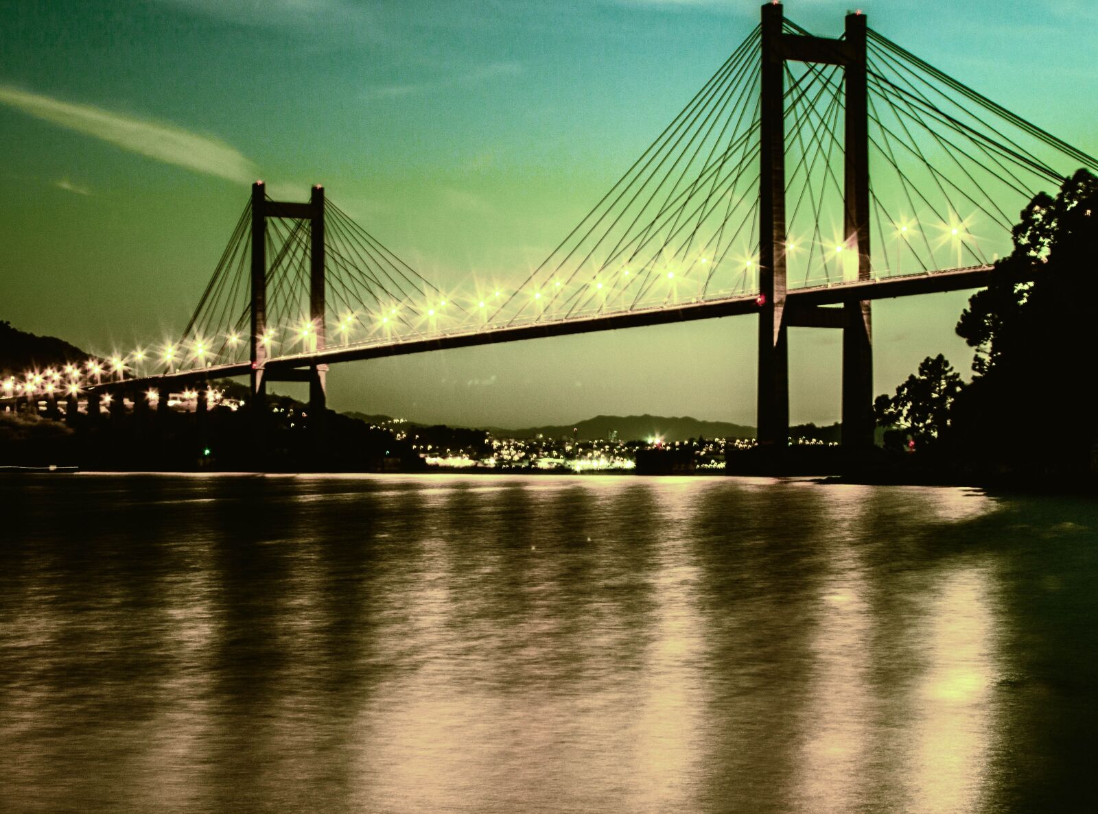 Canon EOS 600D (Rebel EOS T3i / EOS Kiss X5) sample photo. Noche, puente, mar photography