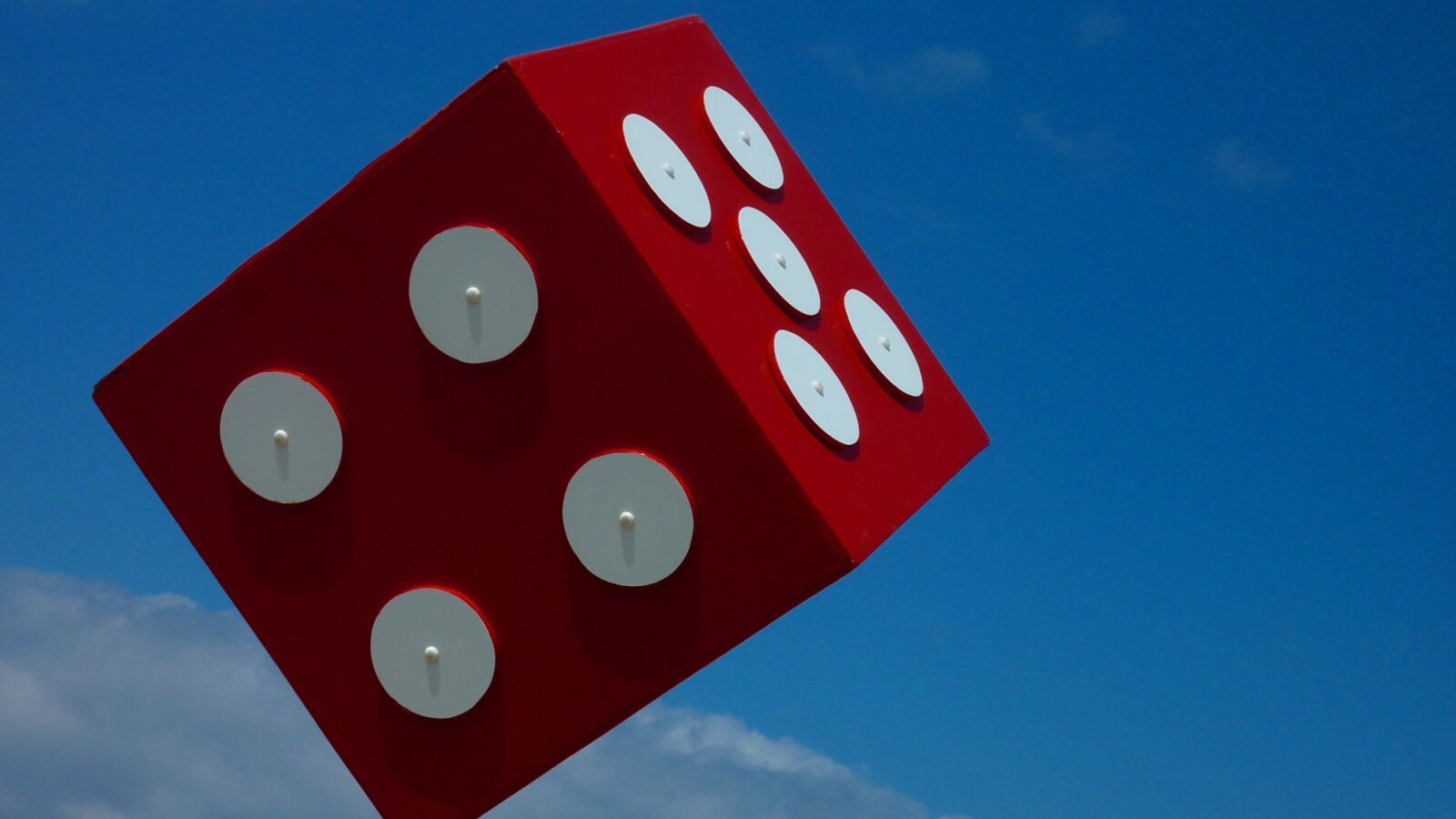 Panasonic DMC-TZ7 sample photo. Cube, craps, god does photography
