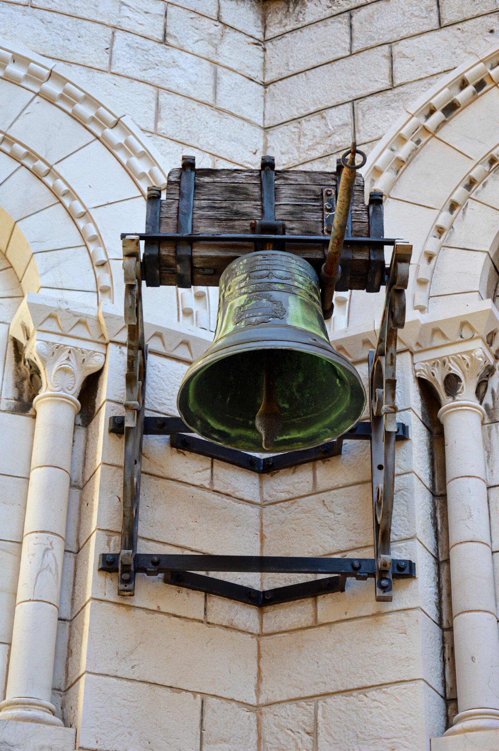 Nikon D3200 sample photo. Bell, metal, sound photography