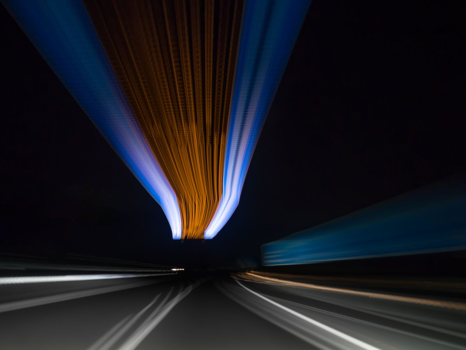 Olympus OM-D E-M5 II sample photo. Night, road, bright photography