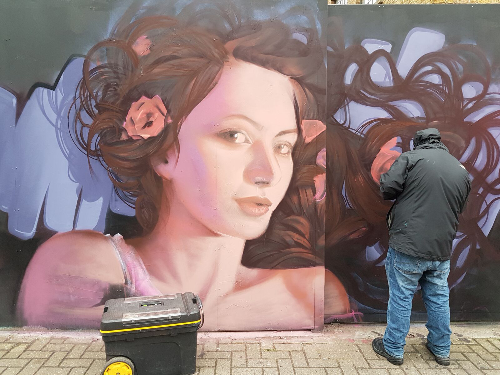 Samsung Galaxy S7 Edge sample photo. Murals, woman, face photography