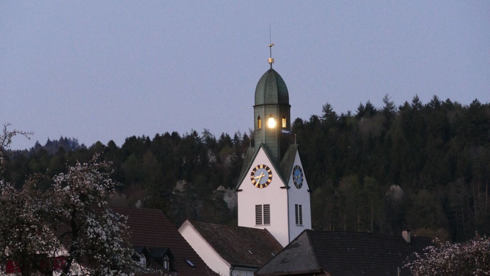 Panasonic Lumix DMC-FZ1000 sample photo. Church, otelfingen, lighthouse photography
