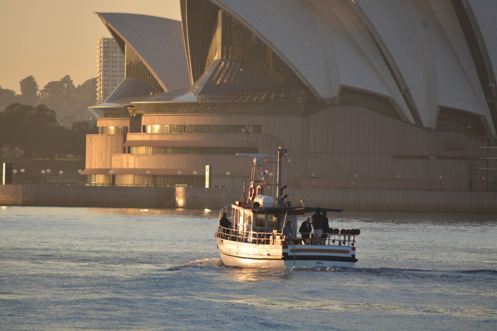 Nikon D5200 sample photo. Sea, boat, sydney opera photography