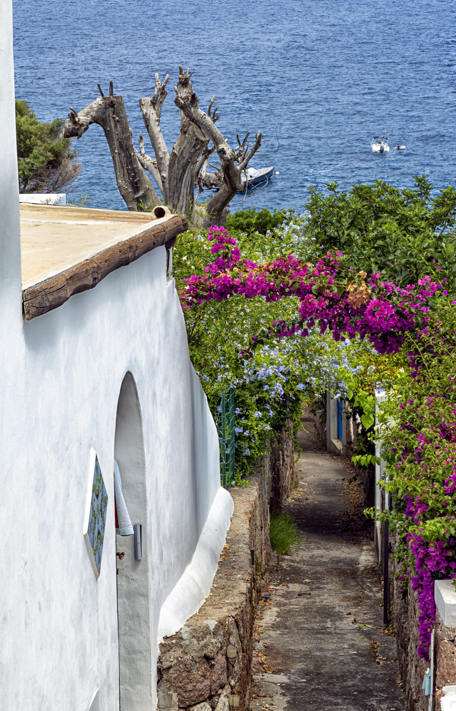 Canon EF 24-105mm F4L IS II USM sample photo. Aeolian islands, sicily, italy photography
