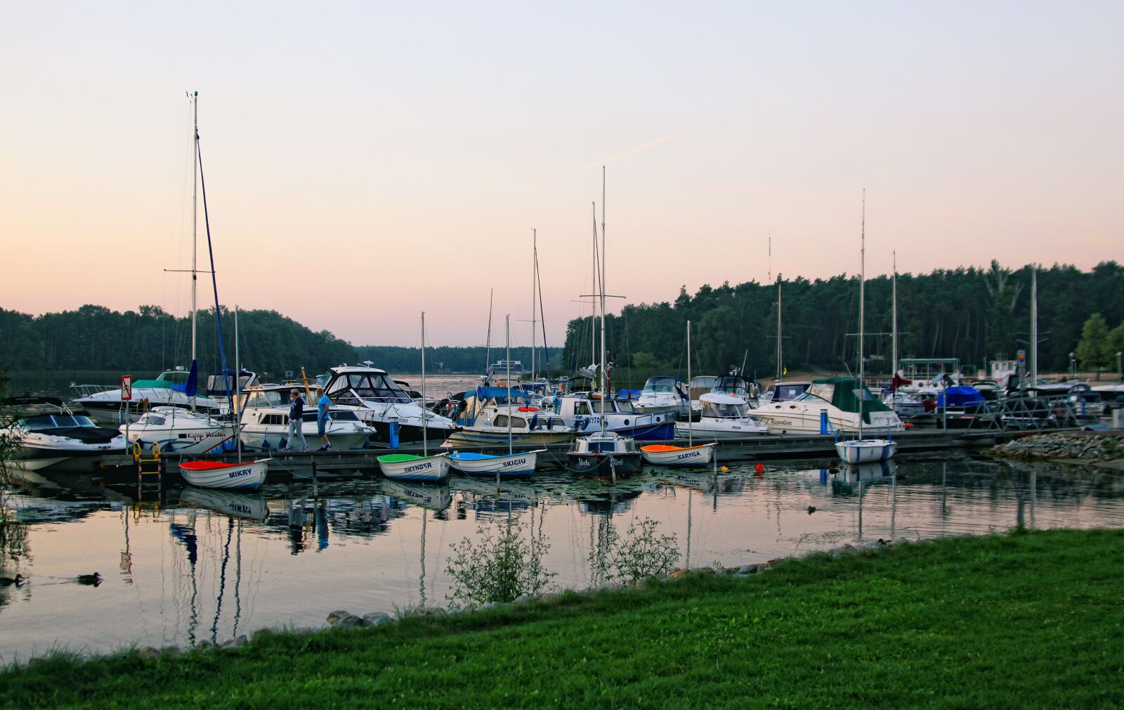 Canon EOS 50D sample photo. Haven, lake, marina photography