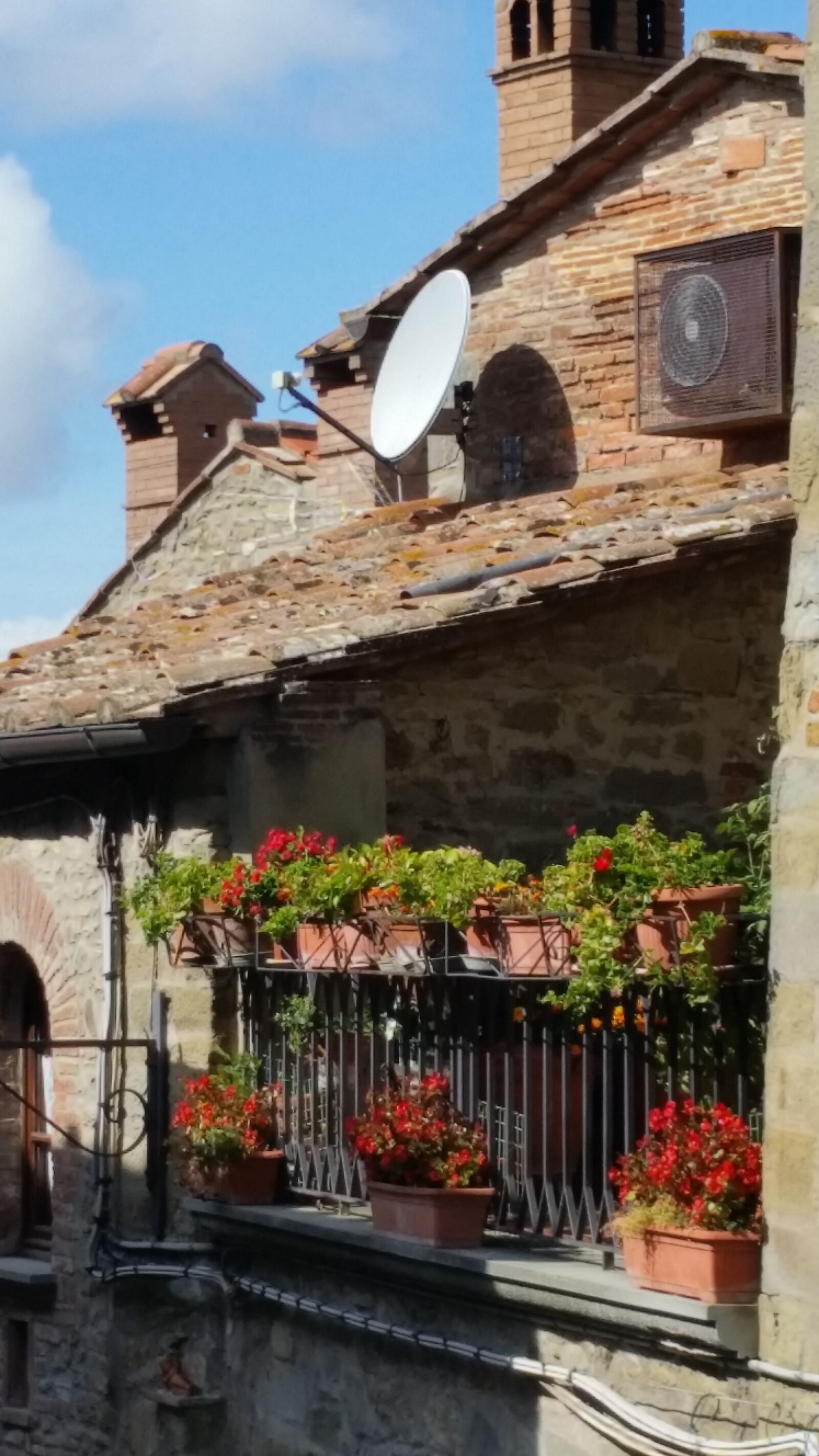 Samsung Galaxy S5 sample photo. Cortona, tuscany, italy photography