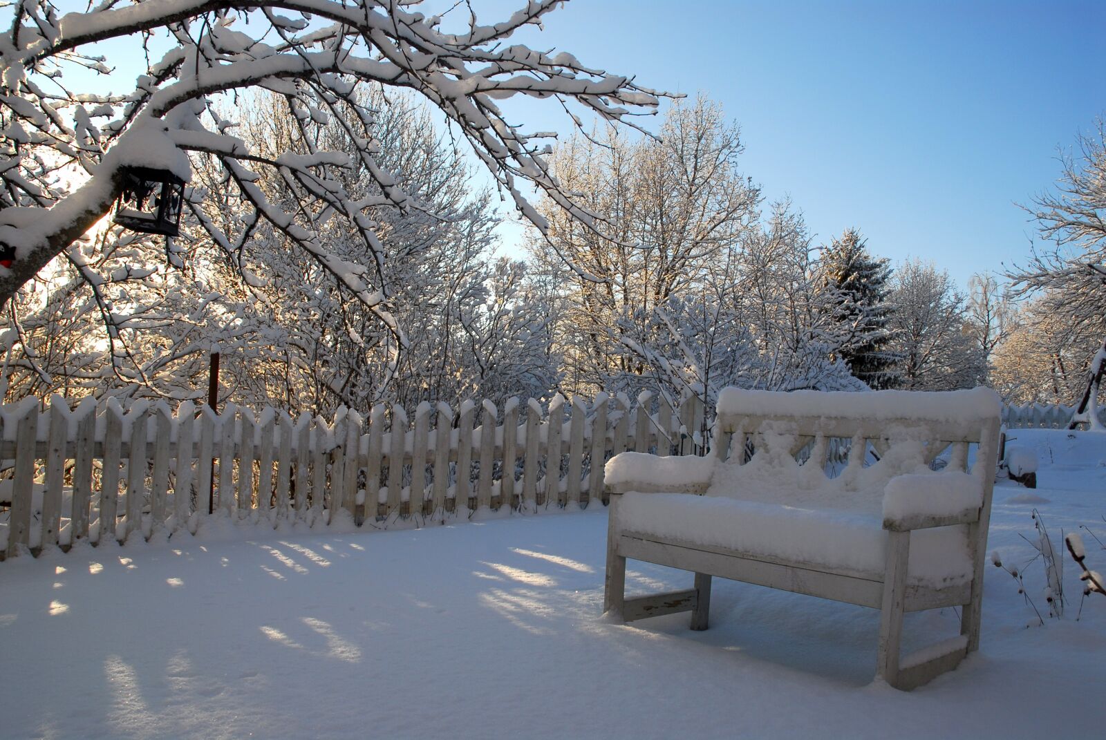 Nikon D200 sample photo. Chair, snow, winter photography