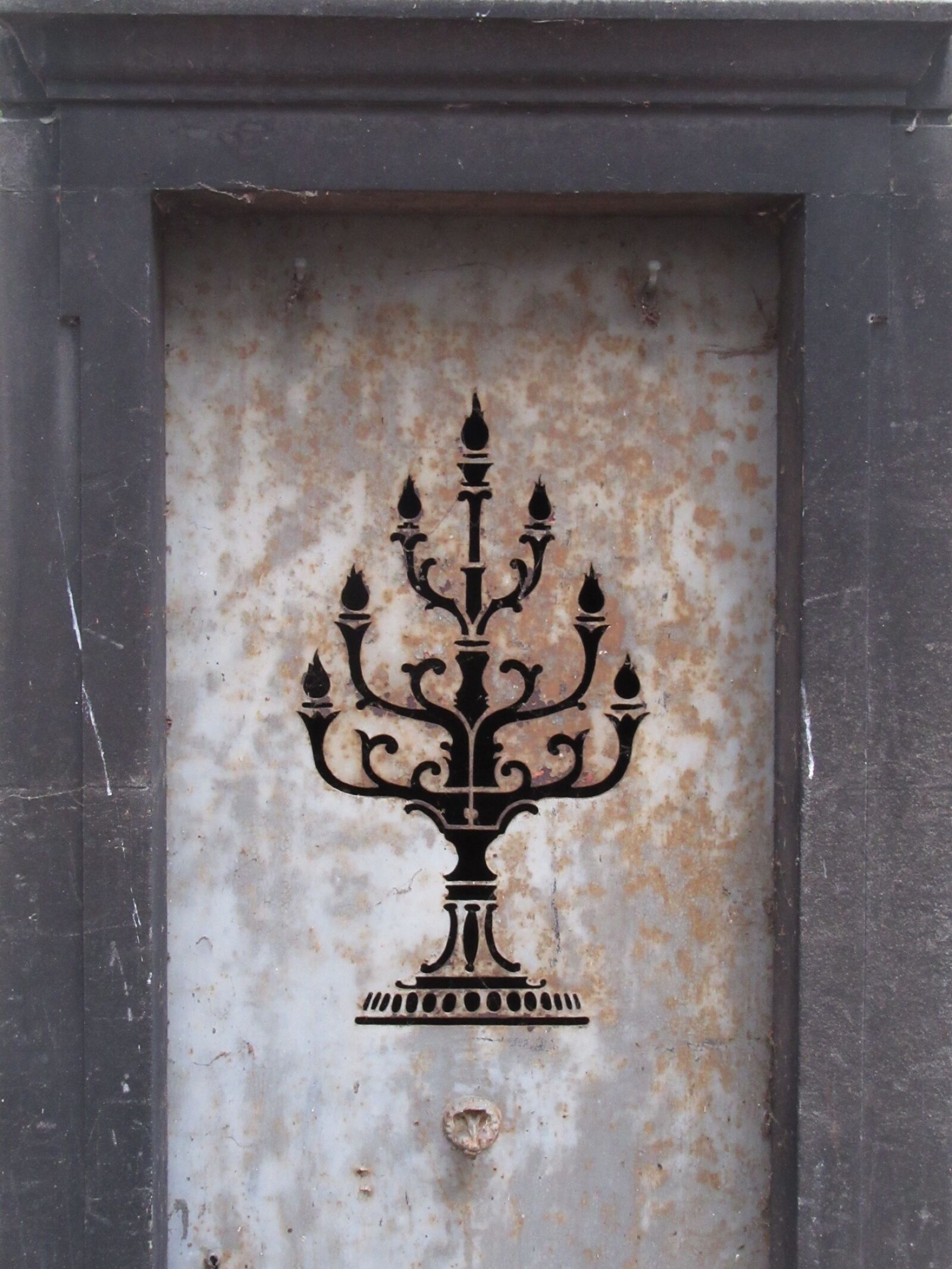Canon PowerShot SX610 HS sample photo. Paris, p re lachaise photography