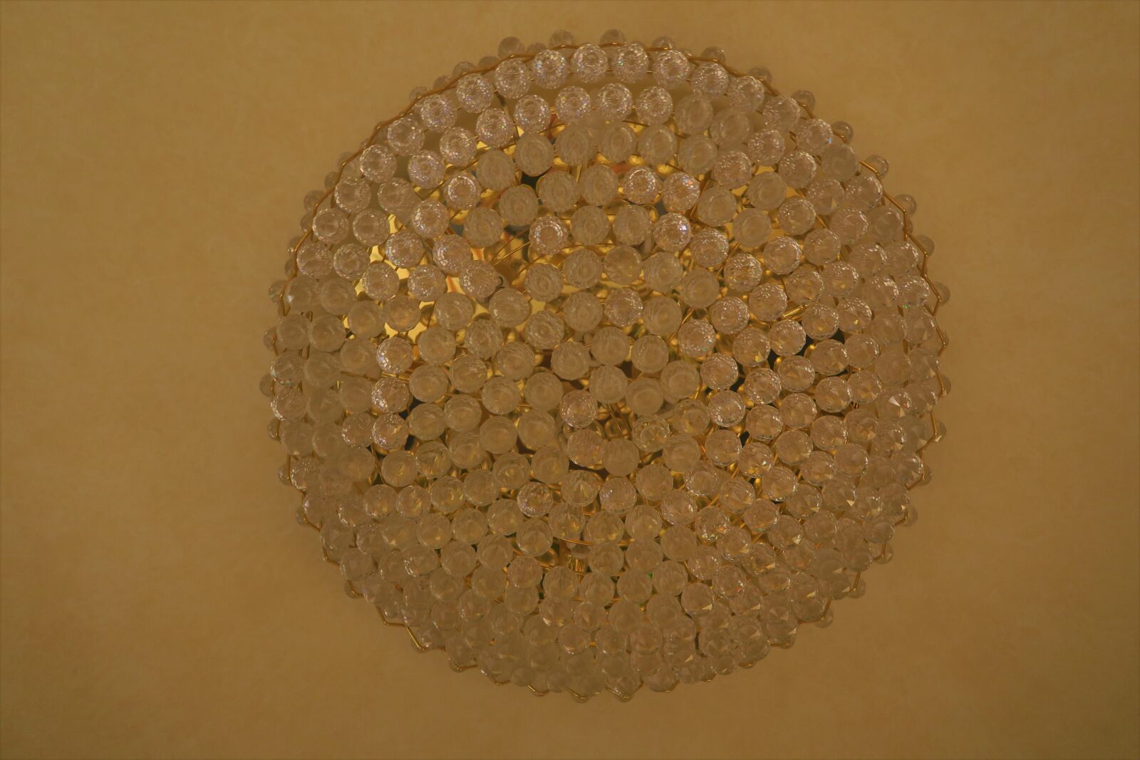 Canon PowerShot G7 X sample photo. Decor, chandelier, light photography