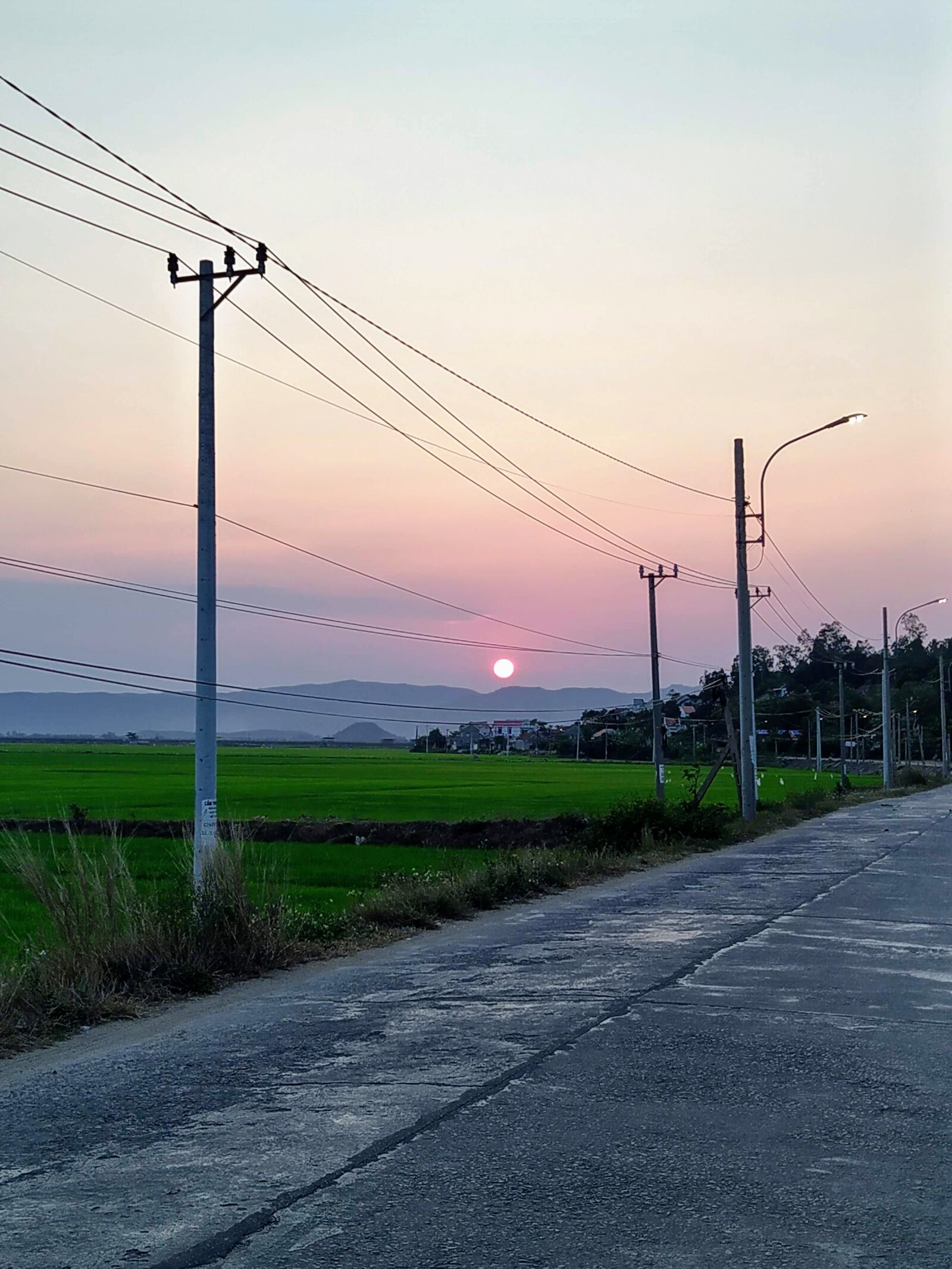 HMD Global Nokia 7.2 sample photo. Sunset, road, the afternoon photography