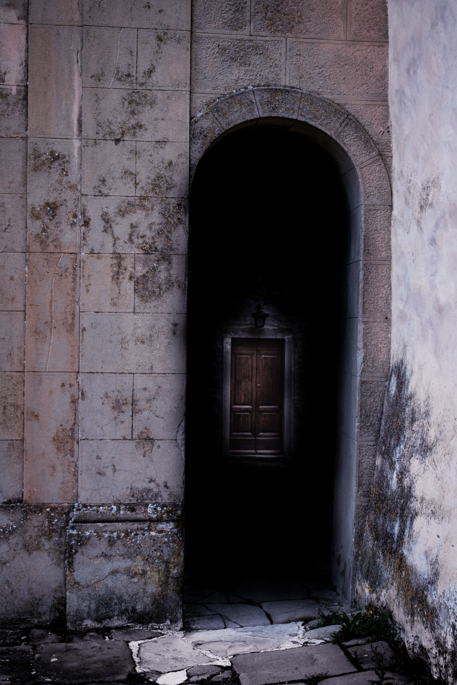 Nikon D3500 sample photo. Door, black, dark photography