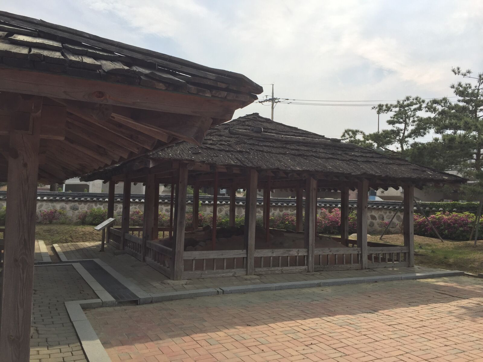 iPhone 6 Plus back camera 4.15mm f/2.2 sample photo. Ganglung, korea photography