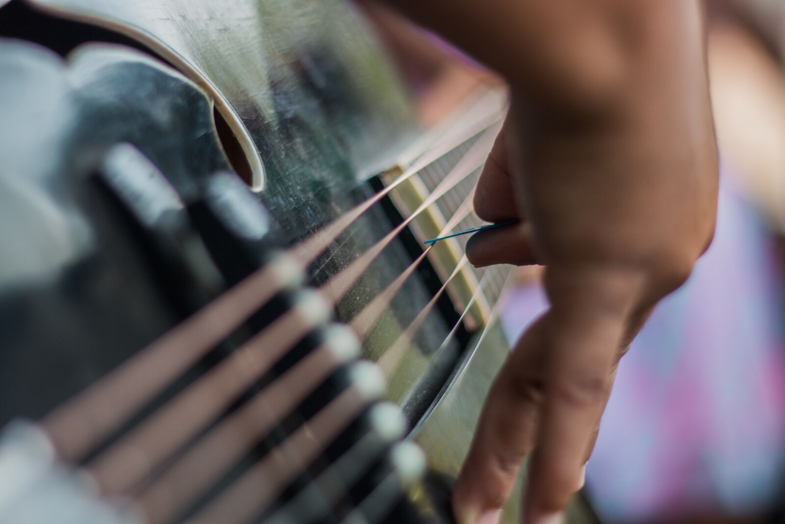 Canon EOS 70D + Canon EF 50mm F1.8 II sample photo. Guitar, music, playing photography