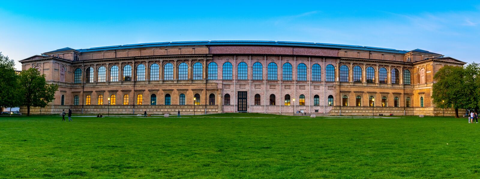 Nikon D7500 sample photo. Art gallery, old, munich photography